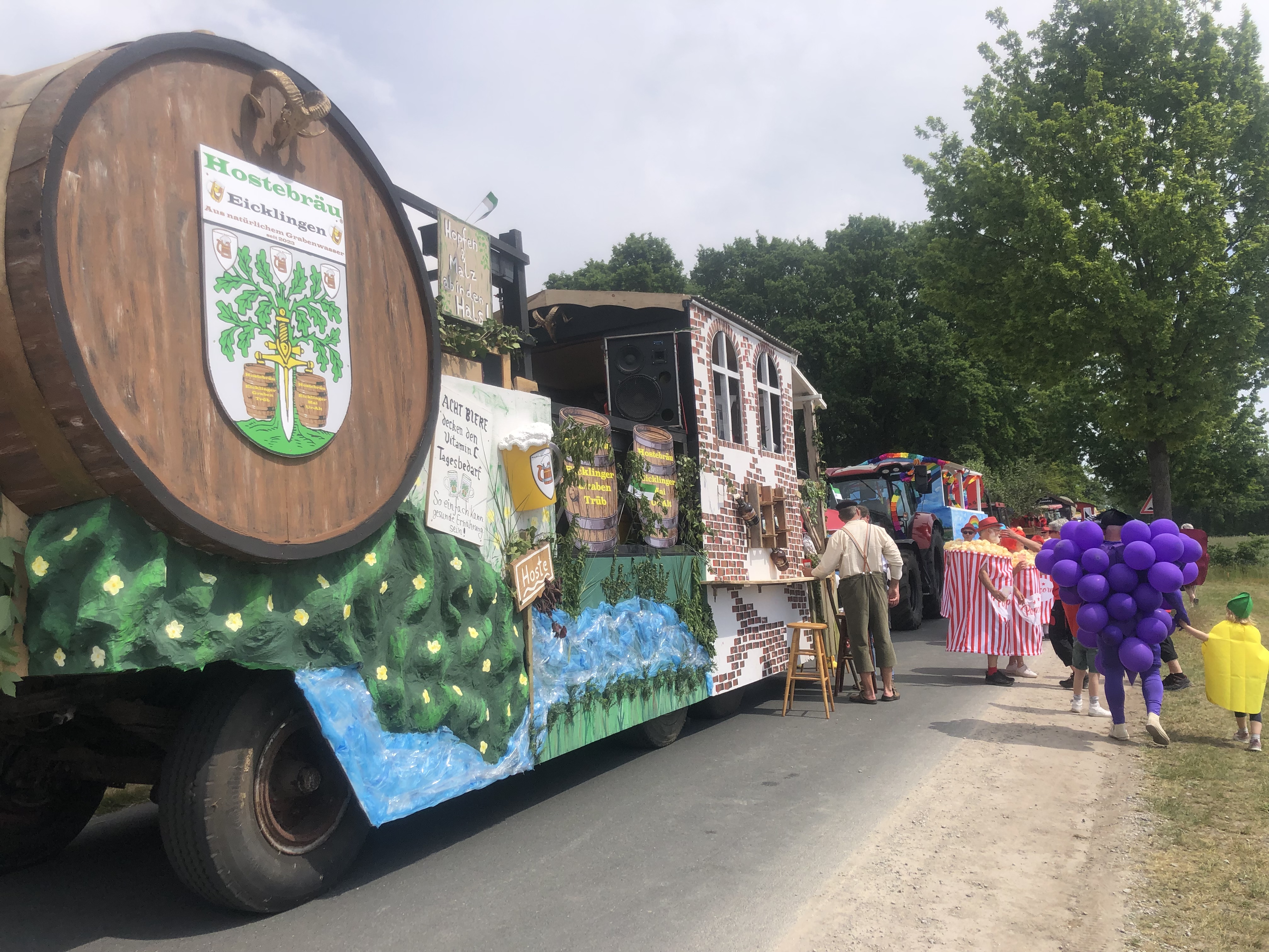 Festumzug durch Eicklingen